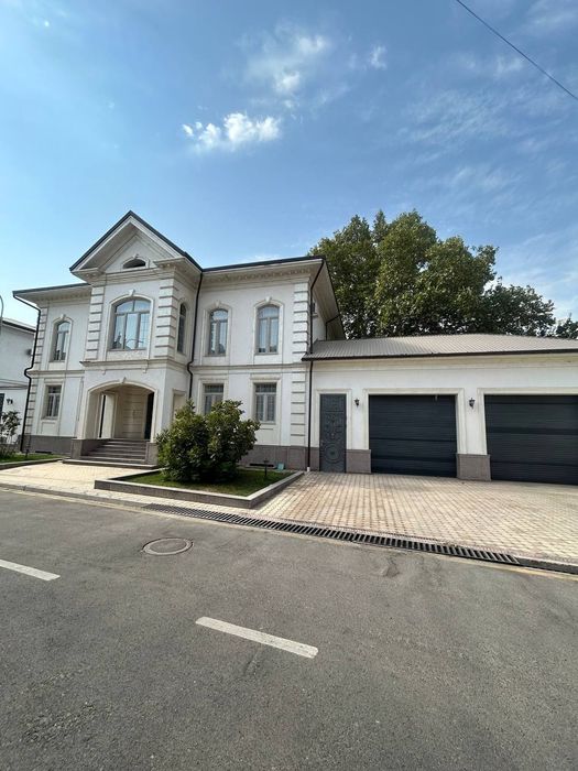 Аренда дома на Луночарского (новый)