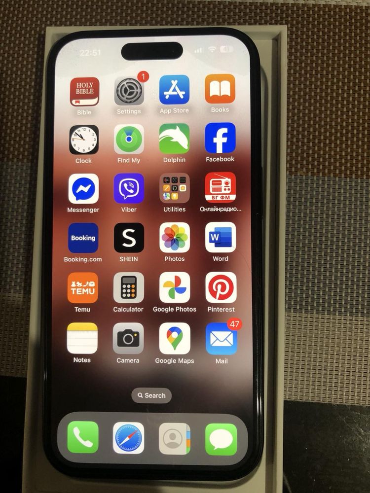 Продавам Iphone 16 с Гаранция!