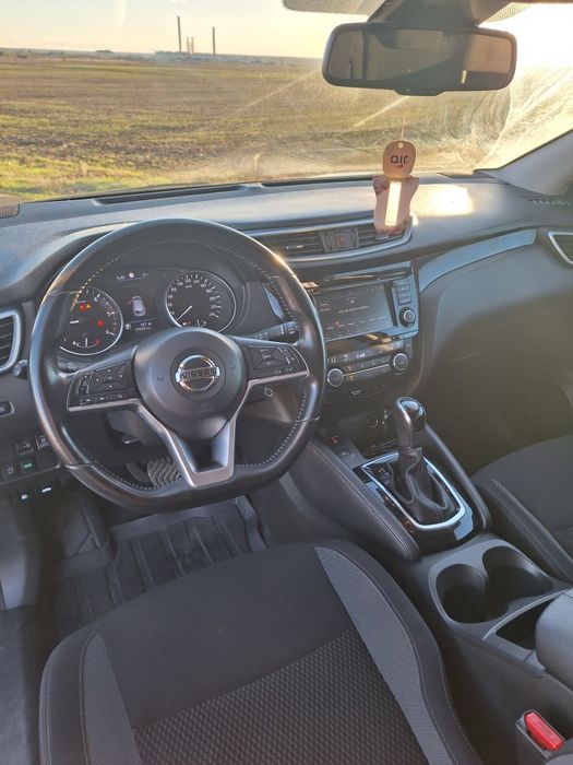 Vând Nissan Qashqai 2021 4x4 automat