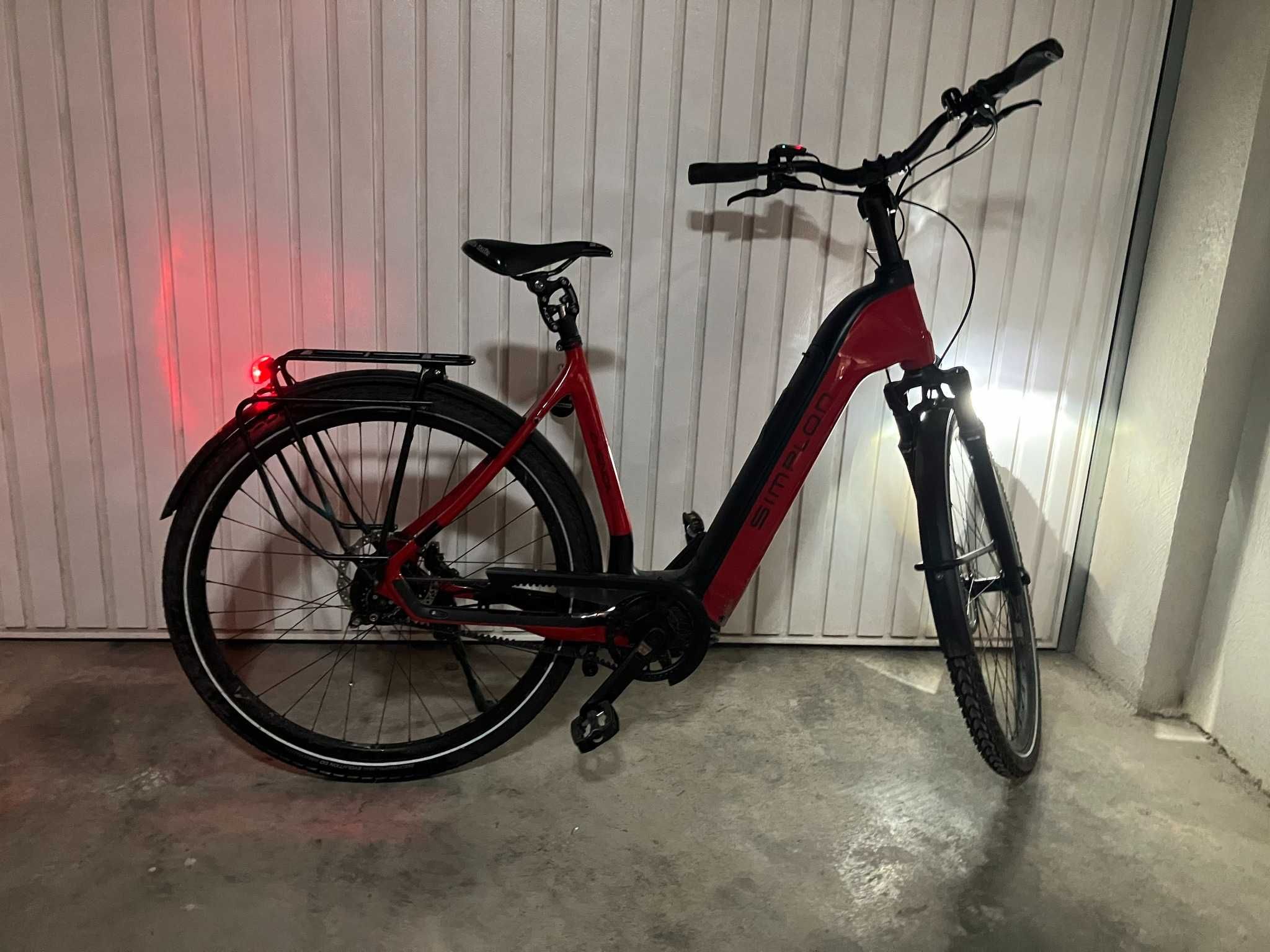 Електрически велосипед Simplon Chenoa CX UNI Carbon