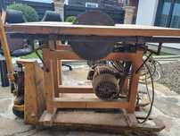 Circular motor trifazic
