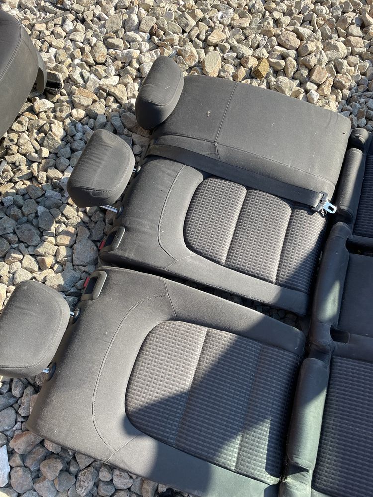 седалки от Audi Q3 8U0