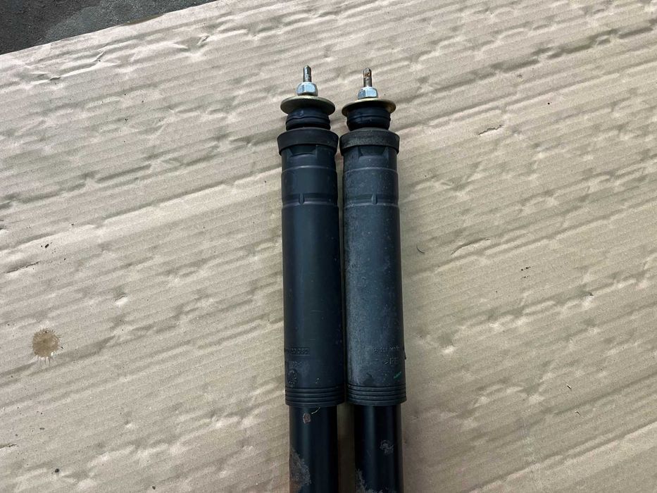 Задни амортисьори за Mercedes C-class W203 Купе / CLK W209