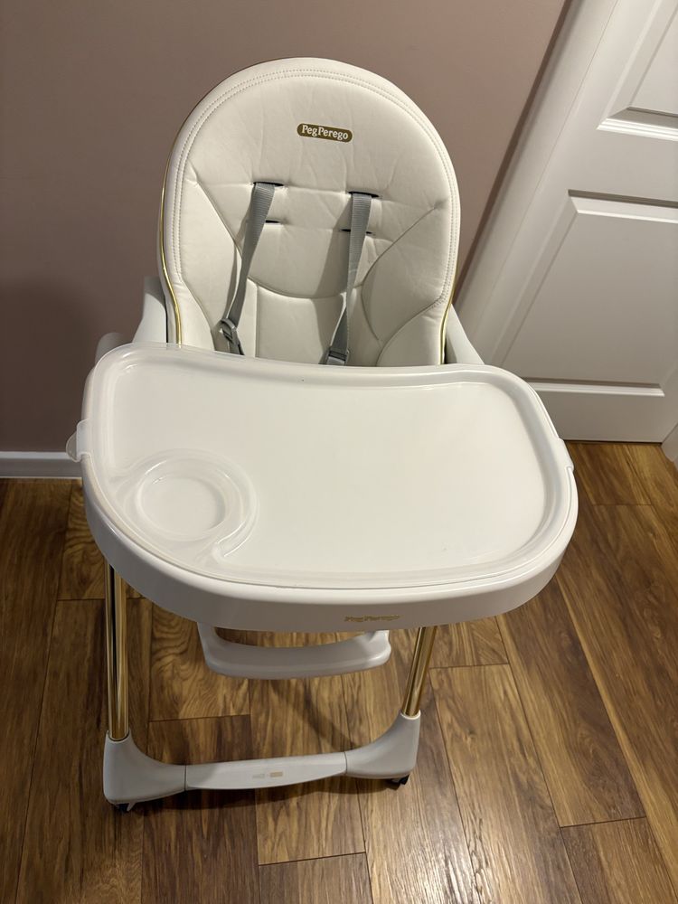 Scaun de masă pentru bebeluși Peg Perego Prima Papa Follow Me