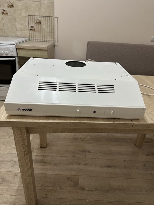 Вытяжка Bosch для кухни