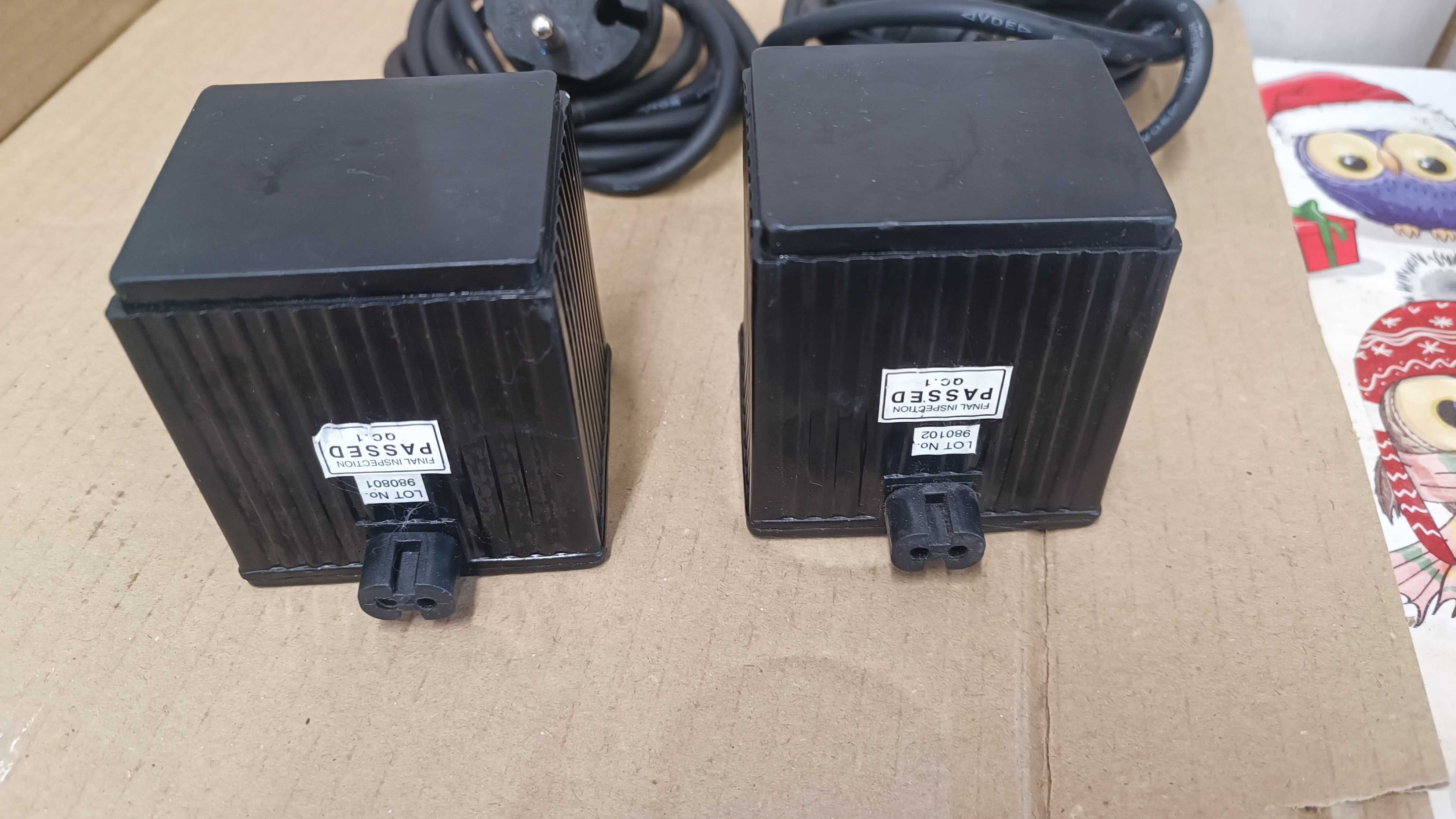 Трансформатор, адаптер от 220V на 12V AC към AC