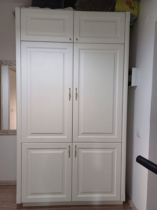 Продам шкаф , удобный