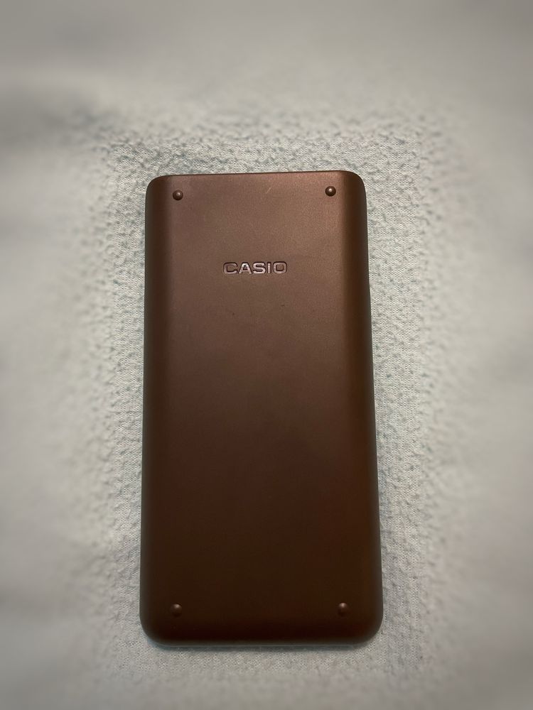 Калкулатор научен CASIO FX-82MS