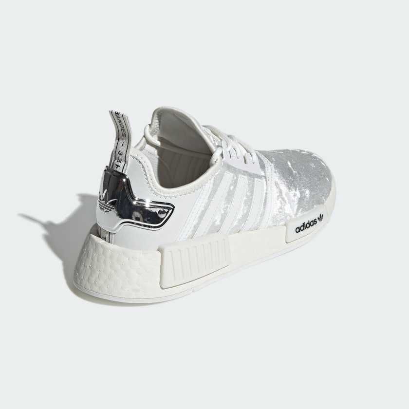 Оригинални дамски маратонки * ADIDAS NMD_R1 * EU40