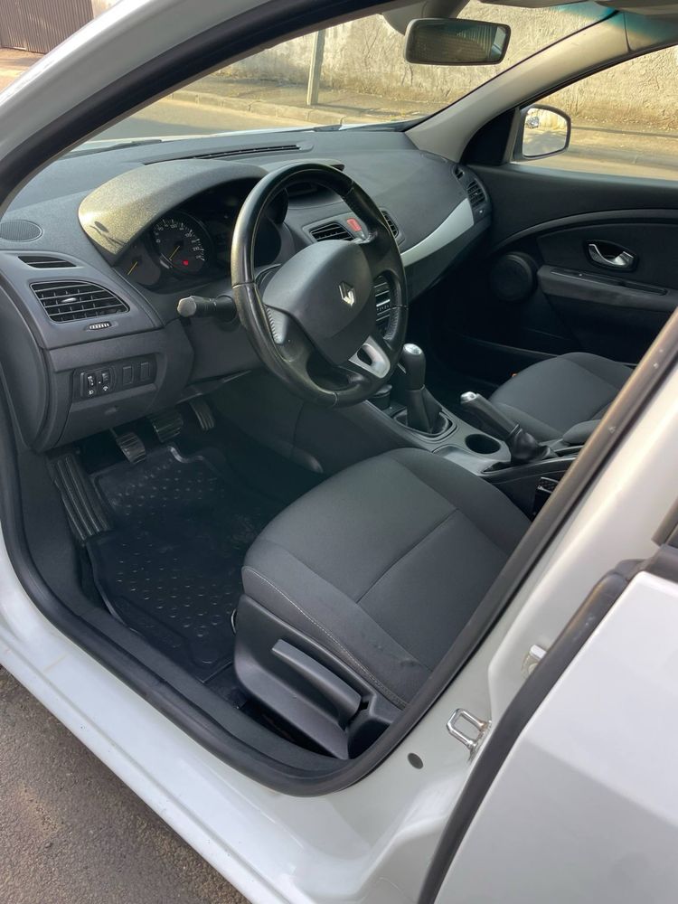 Vand Renault Fluence 1.6 mpi