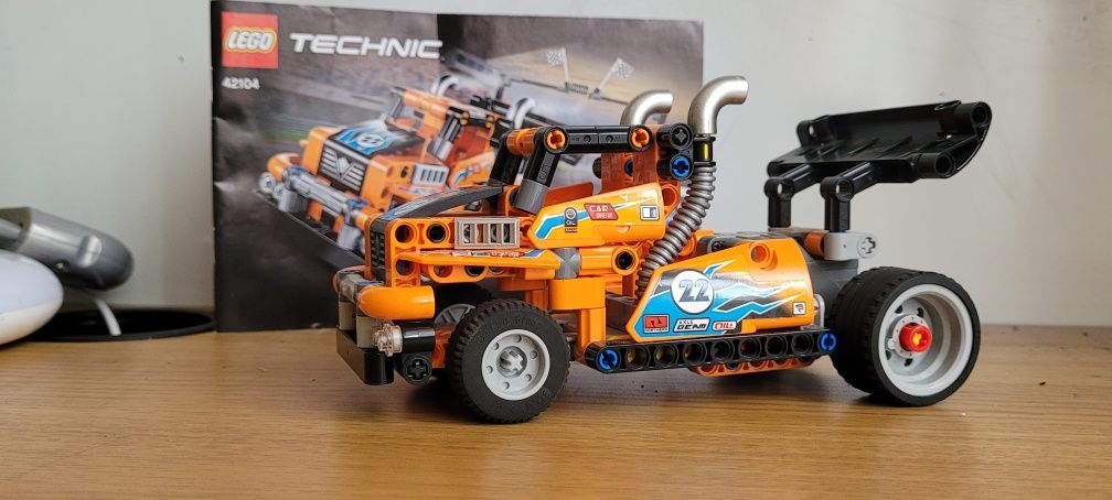 Lego tehnic 42104