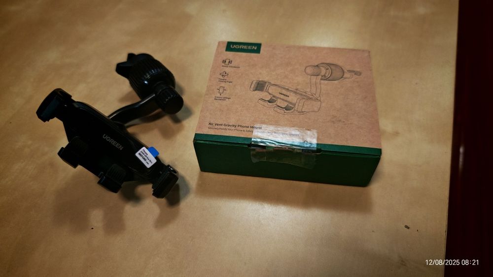 Suport telefon pentru mașină.