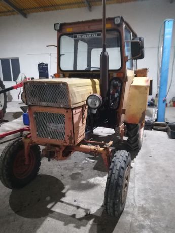 Tractor fiat 445 L