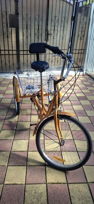 Tricicletă  roți 24"/ 6 viteze