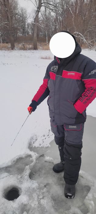 Продам зимний кастюм аласкан дакота 2.0