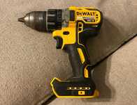Masina gaurit si insurubat percutie Dewalt DCD791 18V brushless corp