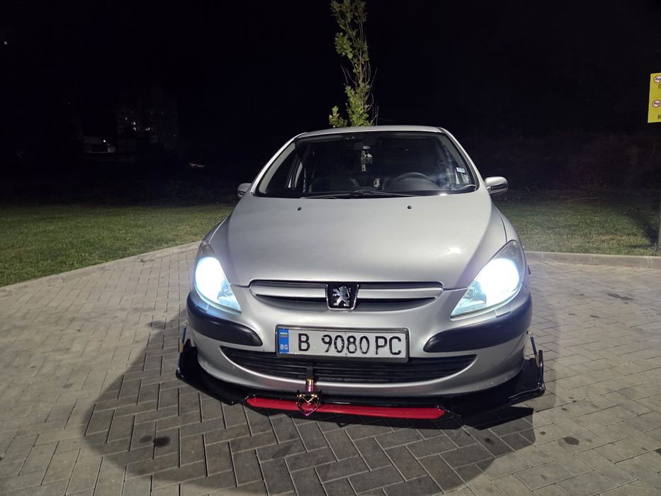 Peugeot 307 1.6  бензин