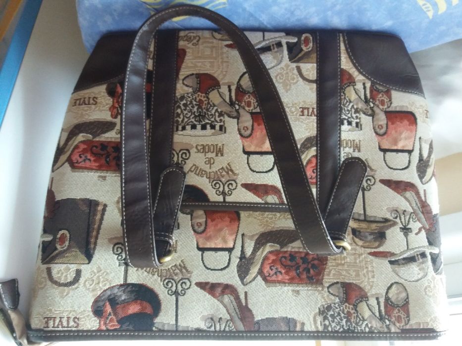 Дамска чанта SIGNARE