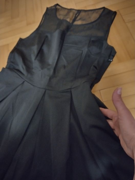 Черна официална рокля