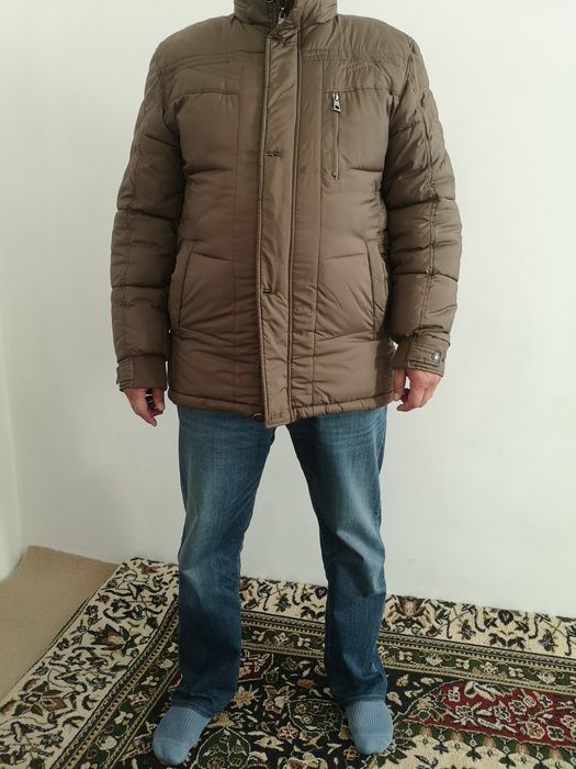 Продаётся куртка.