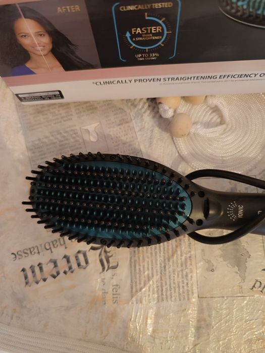 Четка за изправяне на коса Rowenta Power Straight