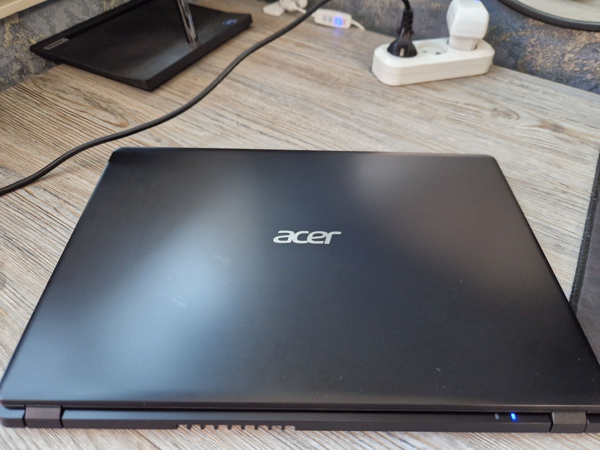 Ноутбук Acer Corei3 модель Acer Extensa 215-52