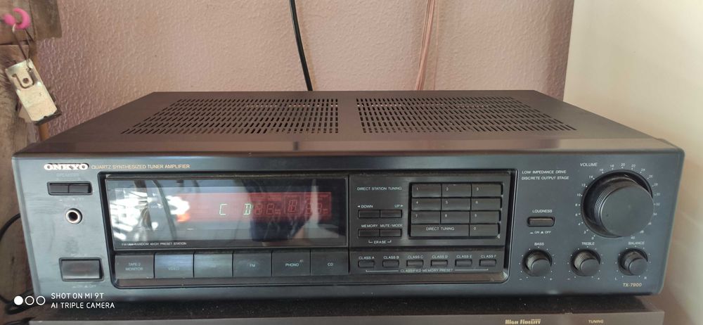 ONKYO TX-7900 усилвател