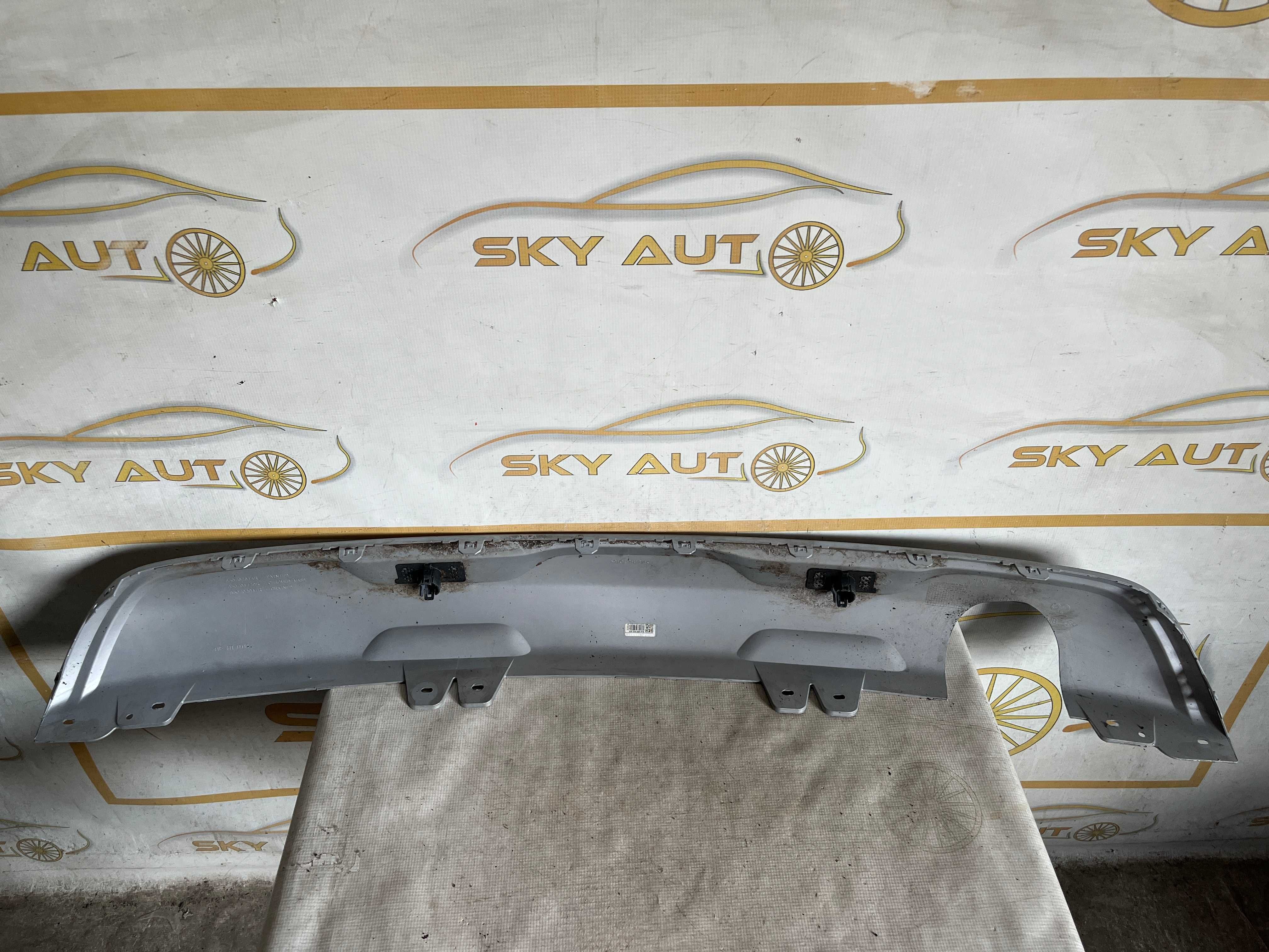 Spoiler inferior bara spate cu senzori Renault Captur 2 cod 850707814R