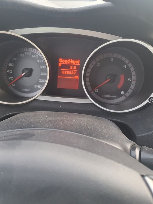 Mitibishi oulender 4x4 an2008