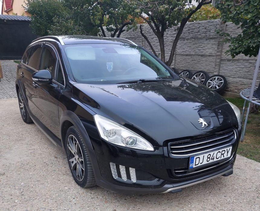Peugeot 508 Hybrid 2.0 HDI 163cp + 37cp electric