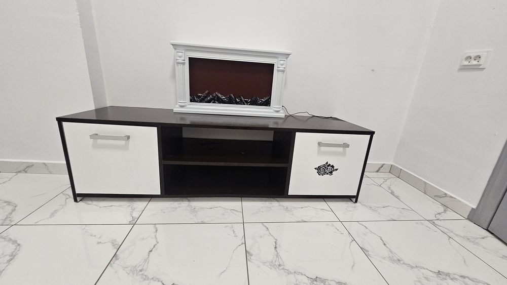 Închiriez apartament pe durată lungă