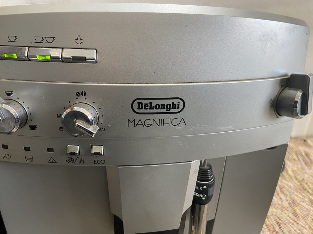Espresor cafea Delonghi magnifica eco