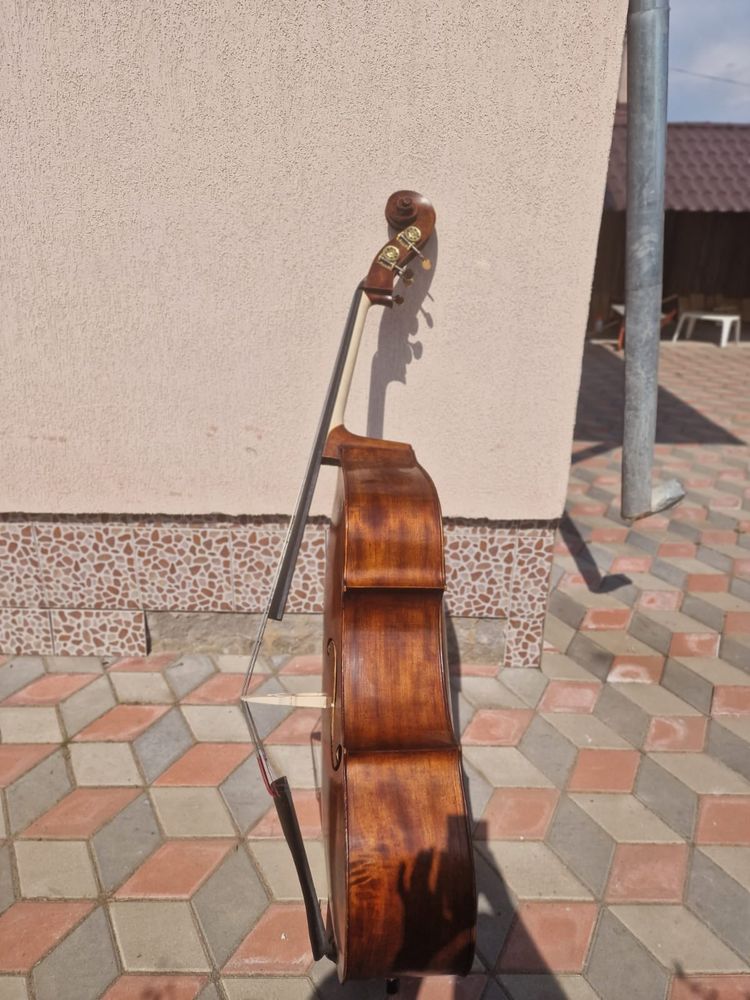 Contrabas 3/4 model Amati 5 corzi