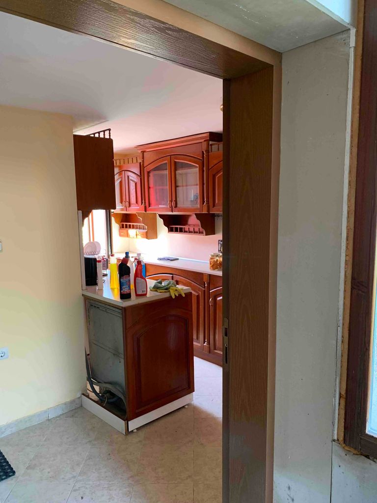 Продава се Многостаен апартамент в с. Копиловци, Област Монтана - 160 кв.м за 249 €/кв.м - Снимка #5