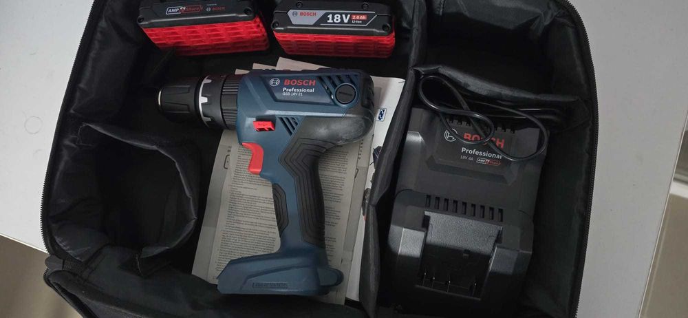 BOSCH GSB 18-21 BORMASINA Filetanta Cu Percutie Profesionala NOU..