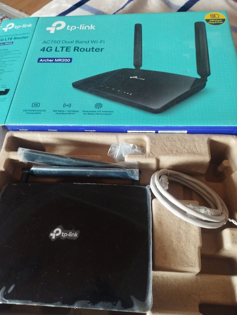 > TP-Link Archer MR200 — 4G LTE Wi-Fi роутер (AC750)
