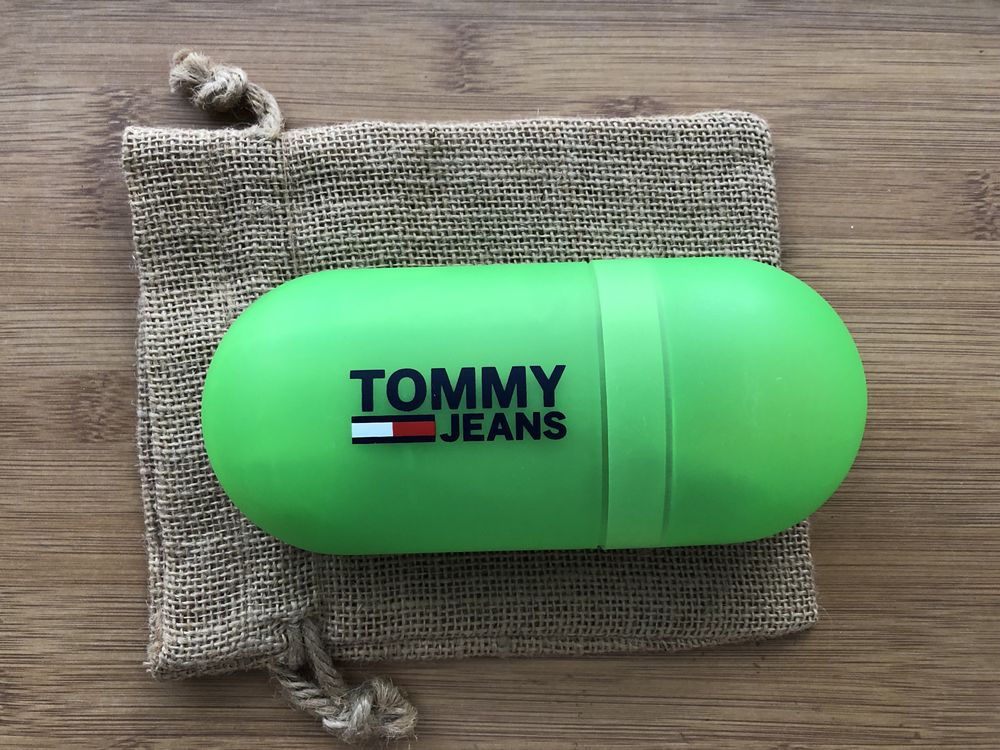 Ceas Tommy Hilfiger nou curea de silicon