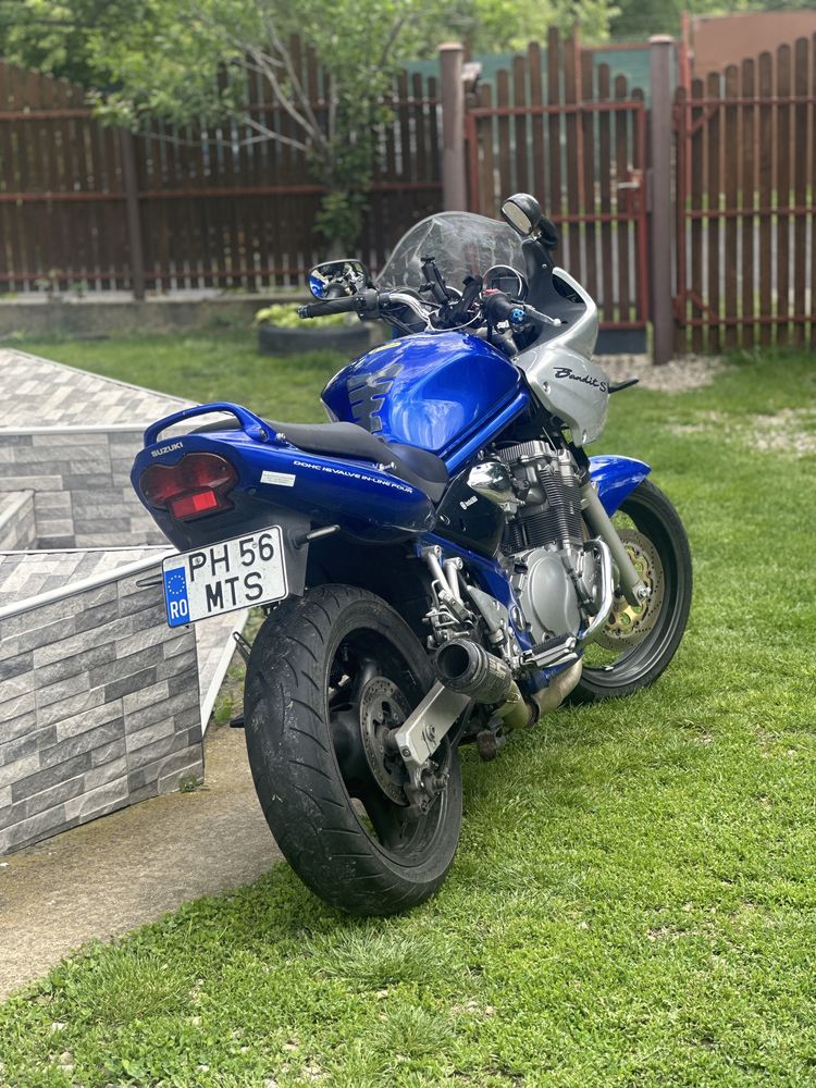Suzuki GSF600S A2