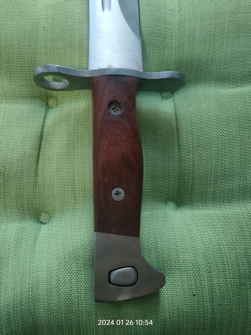 Нож щик.   АК 47