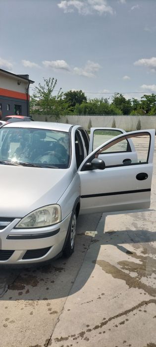 Opel CORSA 2006 diesel 4 uși