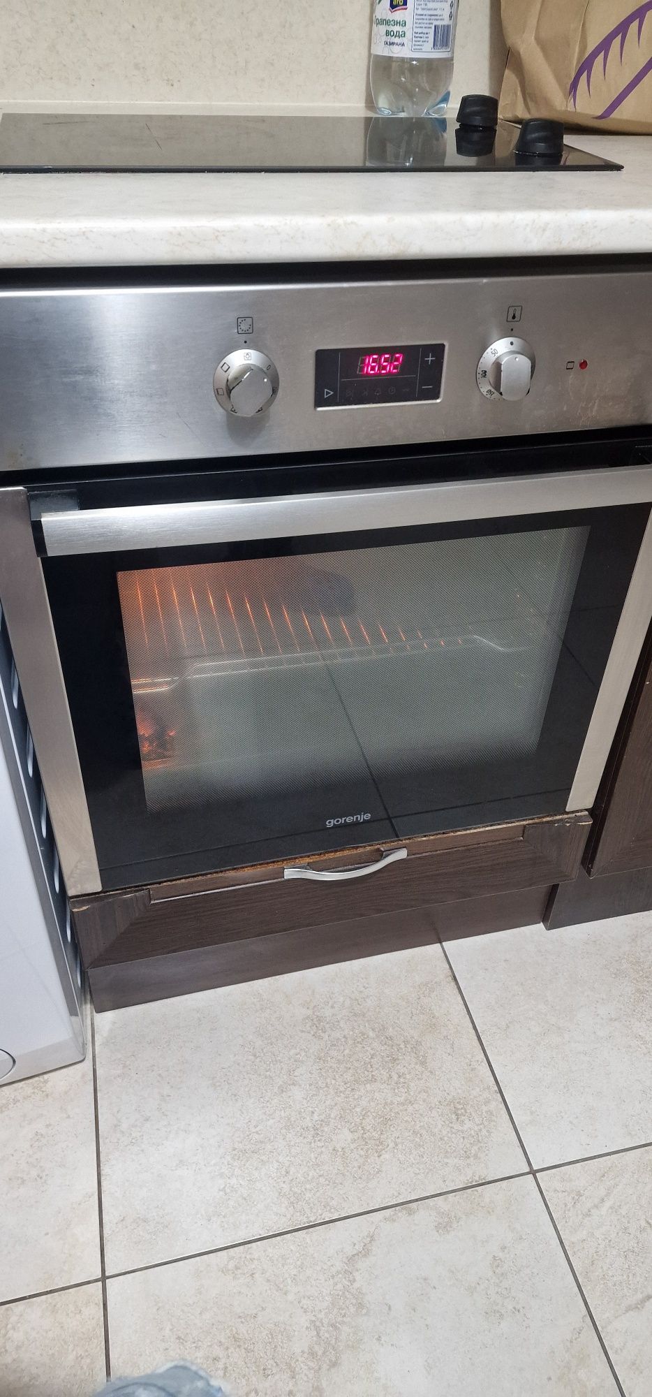 Фурна за вграждане Gorenje EVP241-442M
Работи отлич