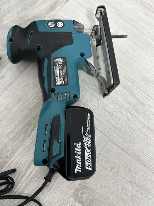 Makita 18V Rotopercutor,pendular, filetanta si incarcator