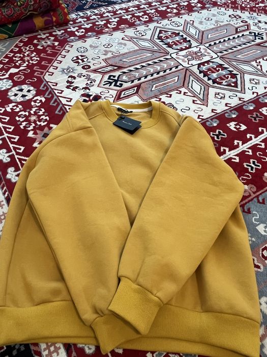 Свитшот женская продам