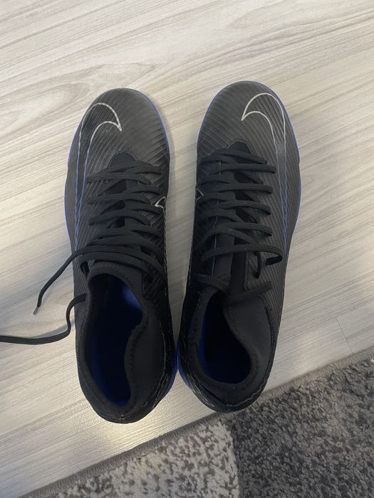 Футболни стоножки Nike