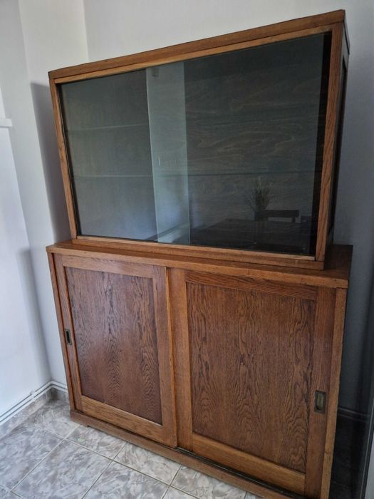 Vand bufet lemn vintage cu vitrina si usi glisante