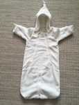 Costum bebe tip sac