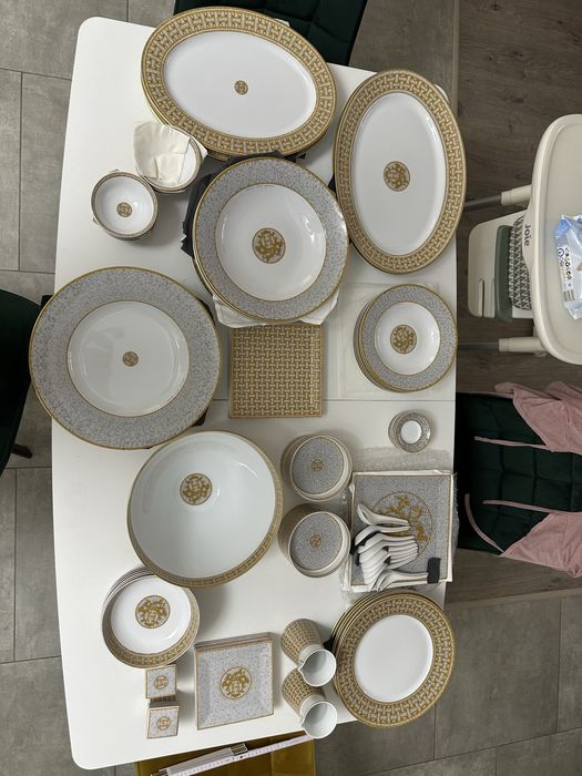 Veselă Hermes Originala