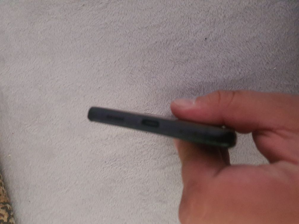 Galaxy Z flip 3, 128 Gb, Stare buna, liber de retea