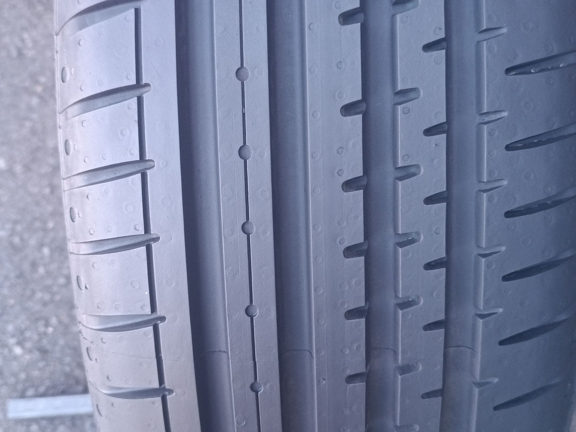 205/55/16 Continental