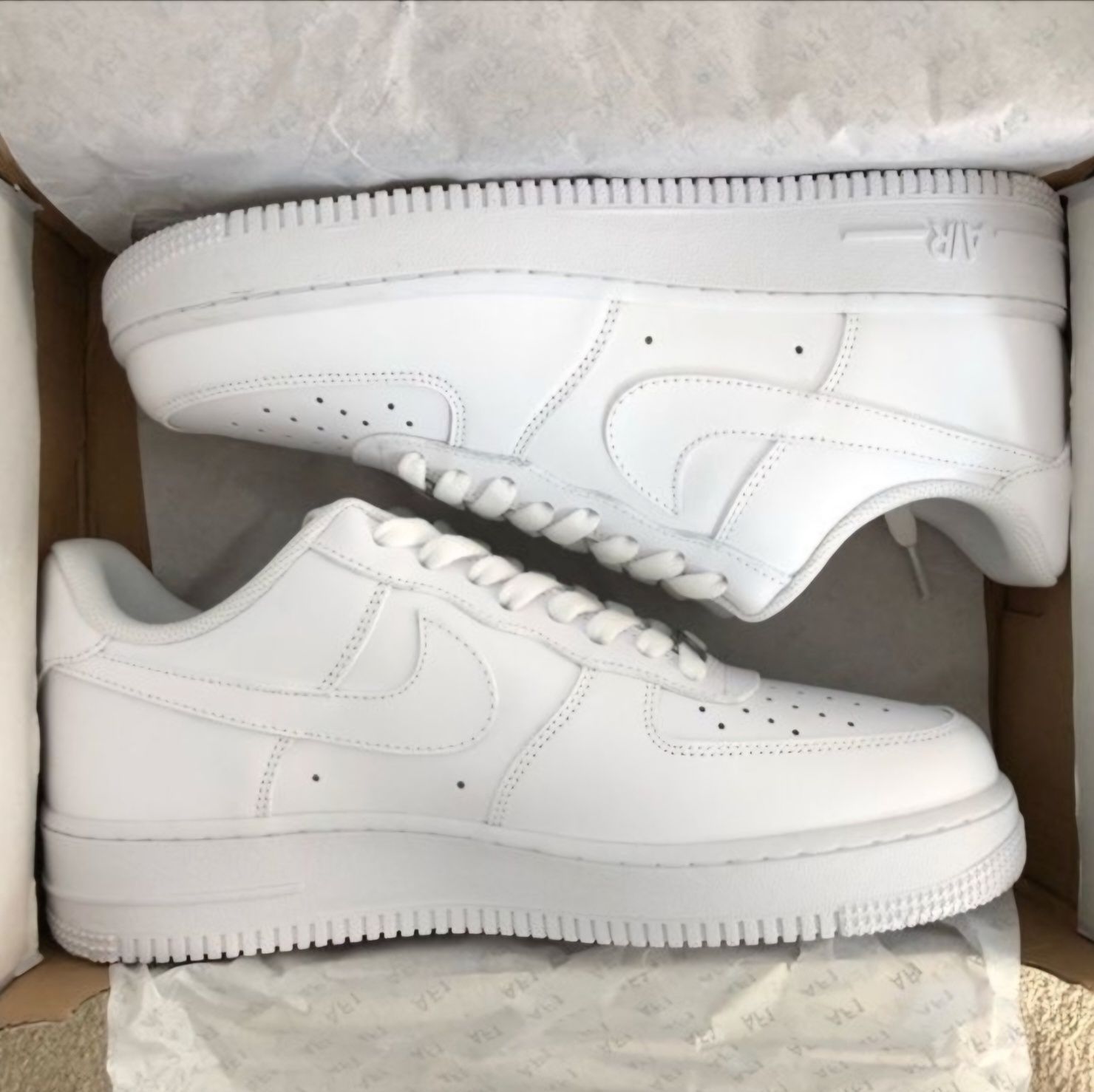 Air Force 1 LOW White